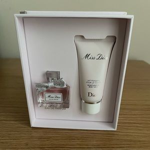 NEW STILL SEALED - Miss Dior (2 Piece Set with Box)